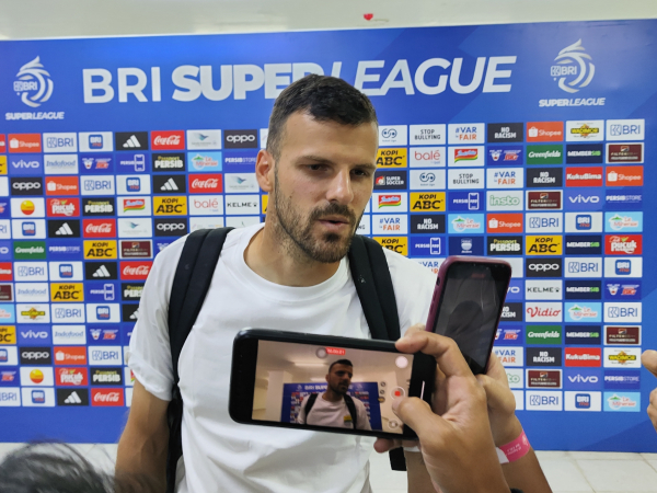 Perbedaan Karakter Sepakbola Indonesia Menurut Matricardi